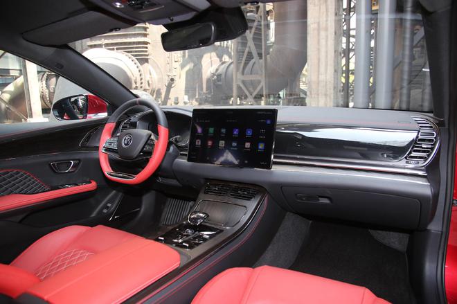 æ§è½èµ¶è¶
ç¹æ¯æModel 3 æ¯äºè¿ªæ±ä¸å¸ å®ä»·21.98-27.95ä¸å
