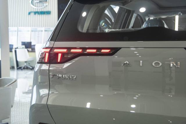 探店|广汽埃安品牌“正式独立”,新LOGO首先放在“电影院”里?