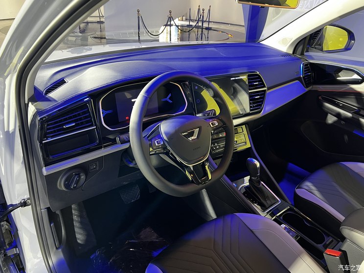 1711090970857423.jpg 744x0_1_autohomecar__ChxoHWX9CLqAVwdkACUfWvZcUDU230-1.jpg