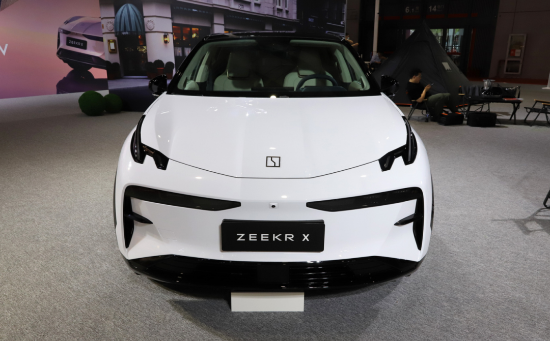 1711095983930879.png 640.png