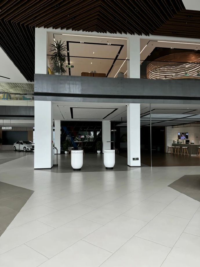 1732178437133605.jpg 6b24e9d6gy1hv9e352v6wj21401hcwqt.jpg