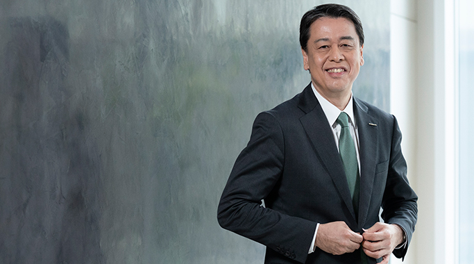 1740643629404756.jpg feature_ceomessage_half.jpg