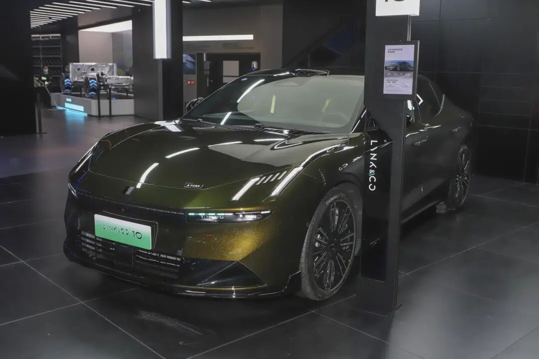 1758353612760547.jpg 64011-2.jpg