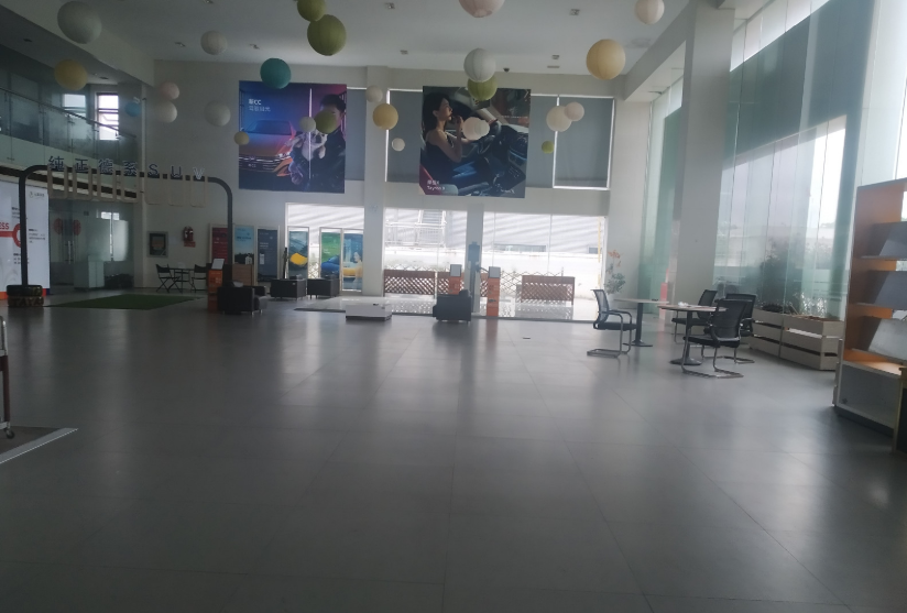 ▲南通鑫湖4S店已经人去楼空